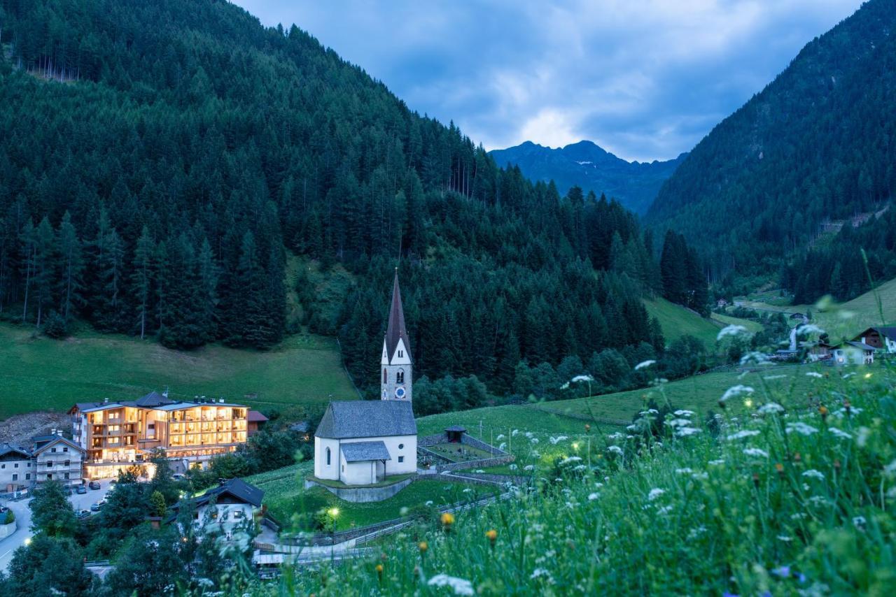Naturhotel Rainer Racines Extérieur photo