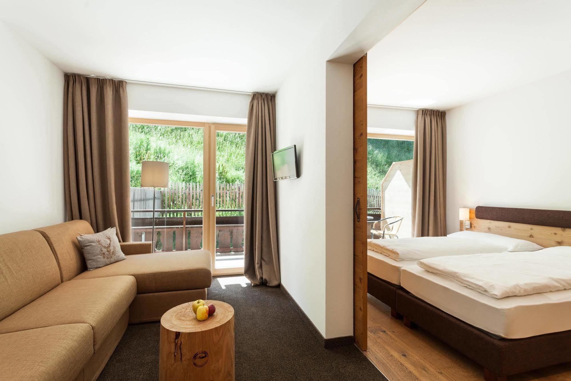 Naturhotel Rainer Racines Extérieur photo